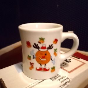 Christmas 2022 Waffle House coffee mug